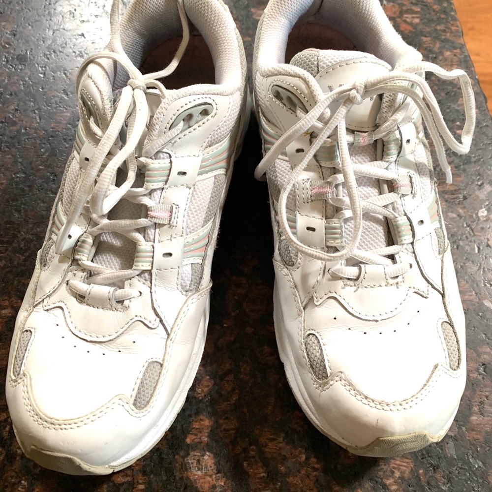 Vionic white Athletic shoes 9 1/2 women